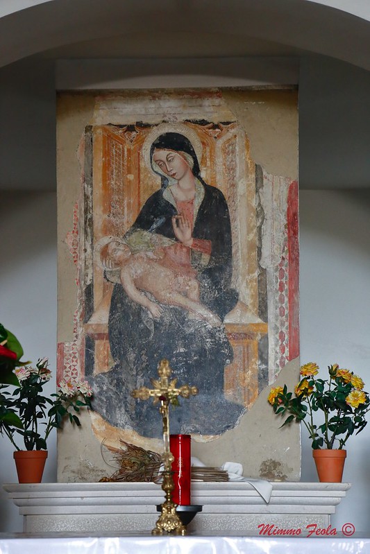 Gli affreschi della cripta della chiesa del Santuario di Santa Maria della Vigna in Pietravairano&nbsp;(CE)