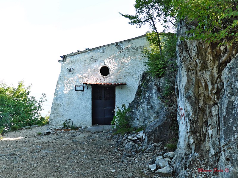 Rocchetta e Croce (CE) – Croce – Eremo di&nbsp;Fradejanne