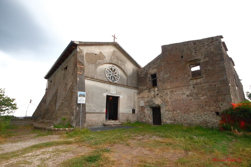 Teano (CE) – Monte Lucno – Chiesa e diruto monastero di S. Maria di&nbsp;Costantinopoli