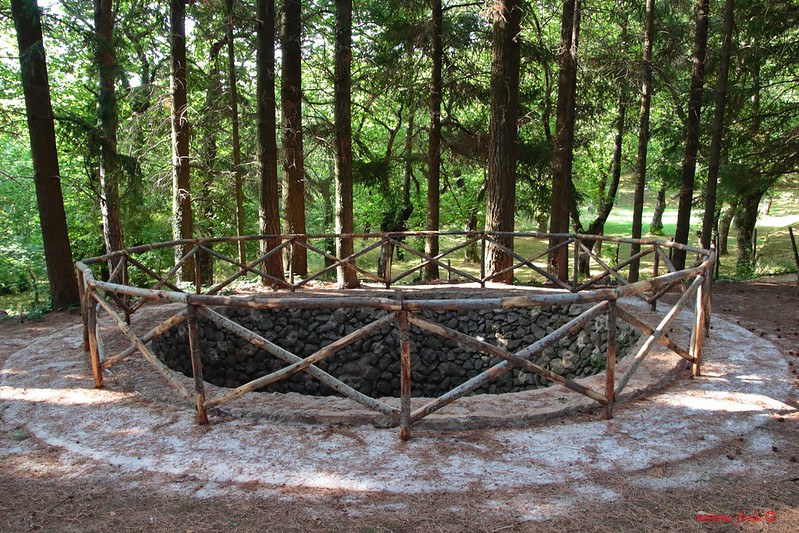 Roccamonfina (CE) – La neviera di Monte S.&nbsp;Croce