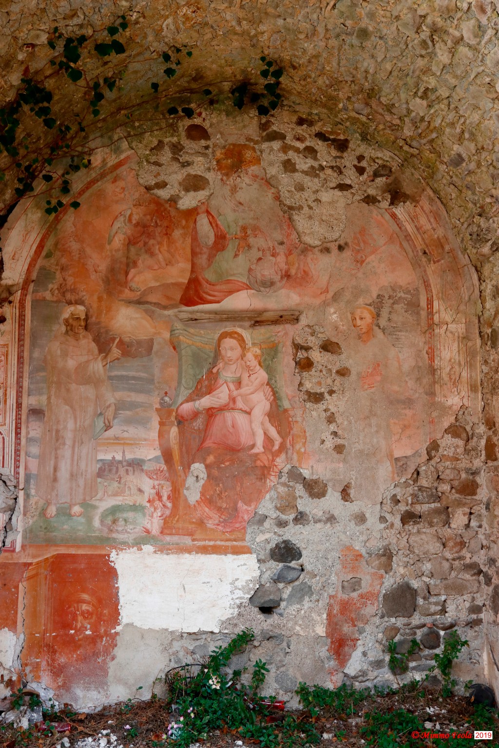 Galluccio (CE) – Gli affreschi della Chiesa di S. Donato&nbsp;(1)