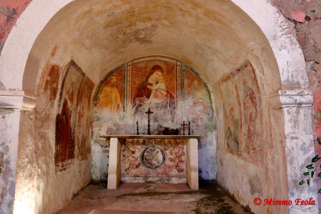 Gli affreschi della Chiesa della Madonna del Carmine in Vallecupa di Marzano Appio&nbsp;(CE)