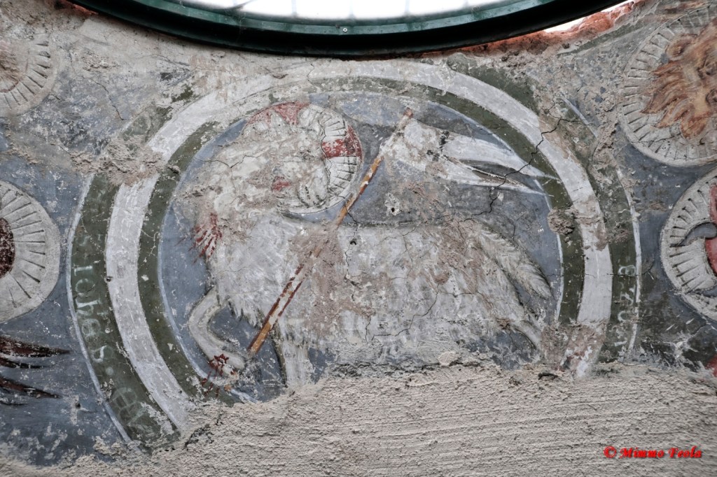 Gli affreschi della chiesa di San Pietro in Aquariis in Teano&nbsp;(CE)