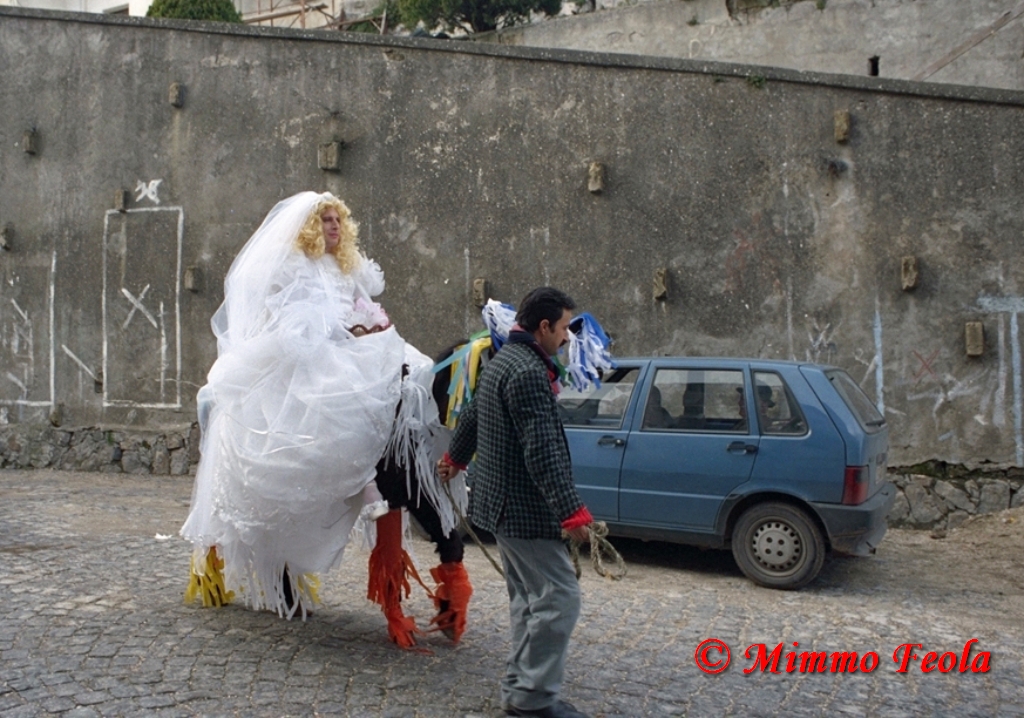Teano – Fontanelle – 1993 – Febbraio – La ‘Cantata dei mesi’ –&nbsp;Aprile